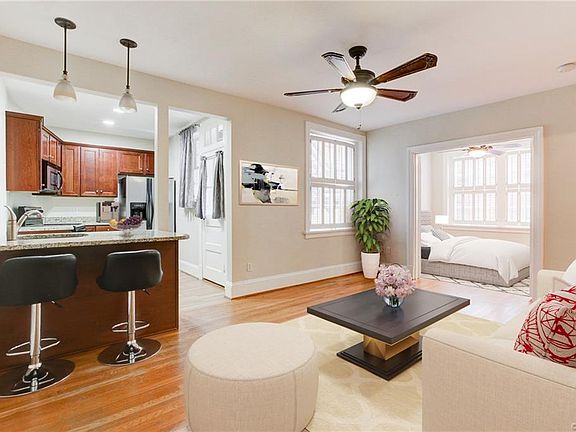 2nd image of 2814 Kensington Ave #U10