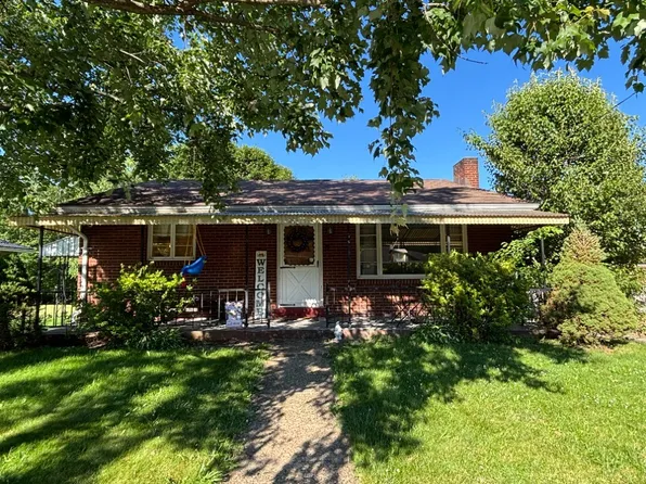 316 Pine Dr, Aliquippa, PA 15001