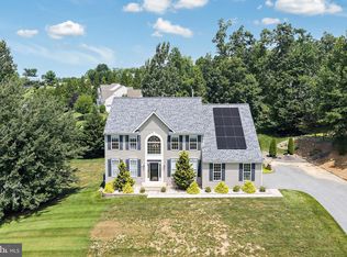 2812 Ridgeleigh Ct, Manchester, MD 21102