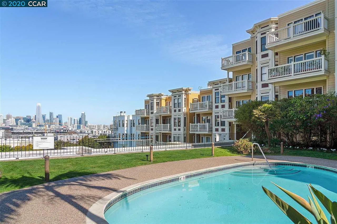 2 bed, 1160 sqft, $6,950 — Photo 4