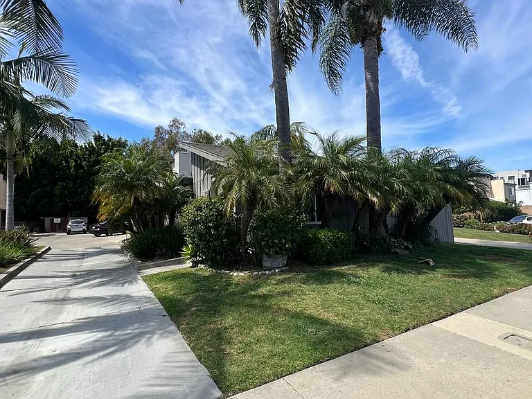 18661 Libra Circle ( F ) — Photo 12