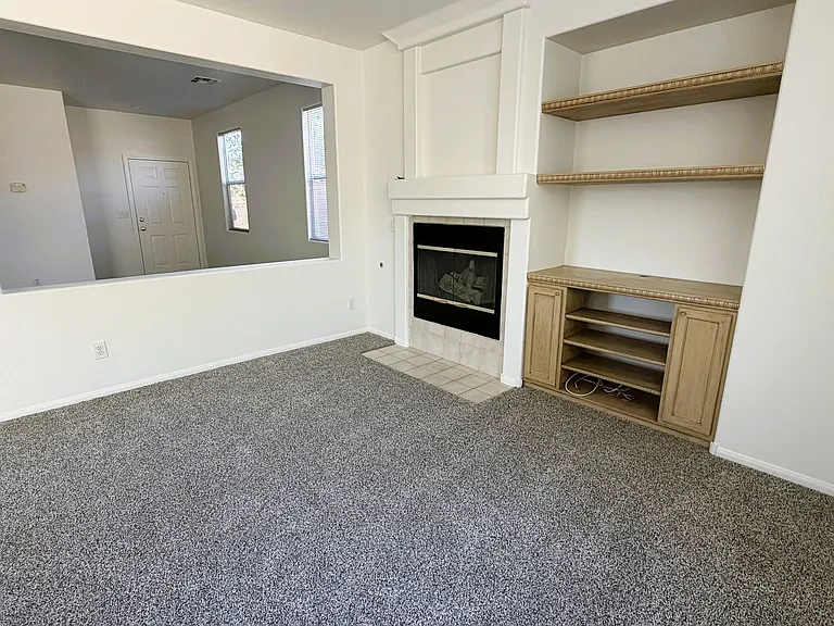 2424 Predera Ave — Photo 9
