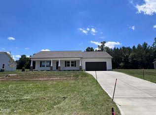 93 Bushel Ln, Benson, NC 27504