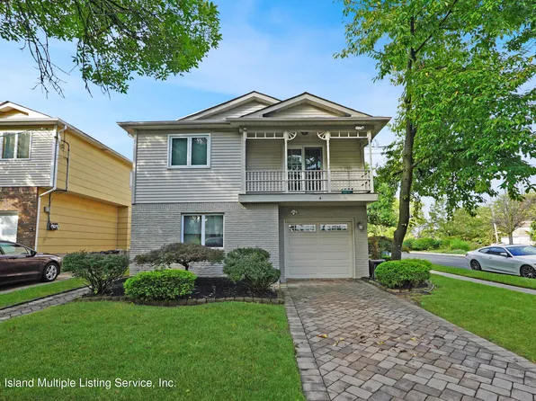 4 Vernon Ave, Staten Island, NY 10309