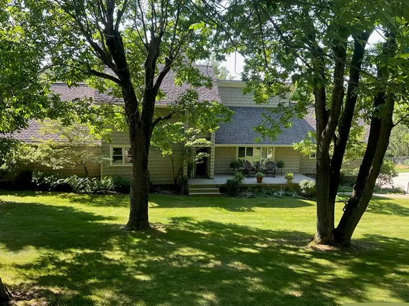 479 GC&P Road, Wheeling, WV 26003