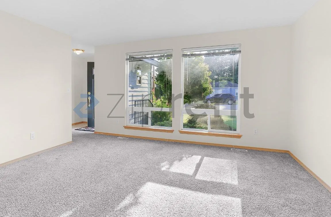 3 bed, 1489 sqft, $3,100 — Photo 4