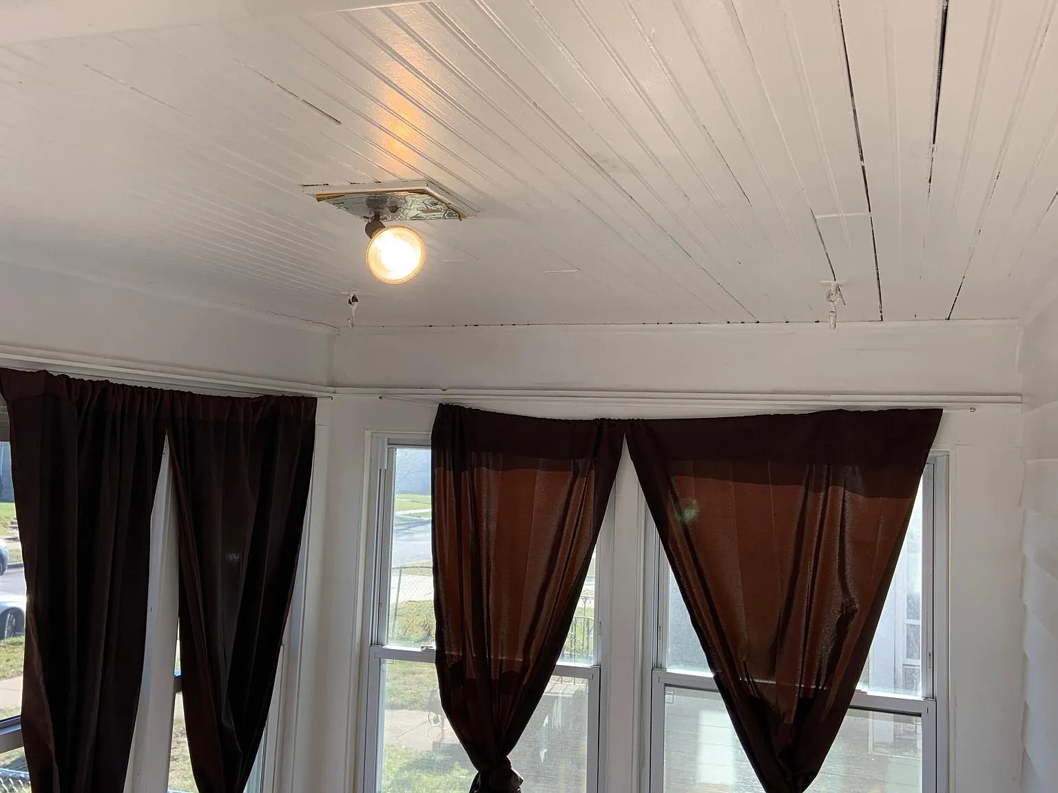 2 bed, 900 sqft, $1,600 — Photo 2
