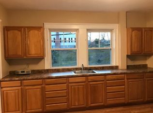 130 Highland Ave #2, Salem, MA 01970
