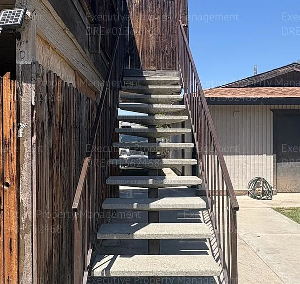 2812 N Half Moon Dr — Photo 5