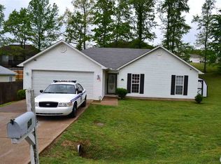 33 Old Oak Cres, Jackson, TN 38305