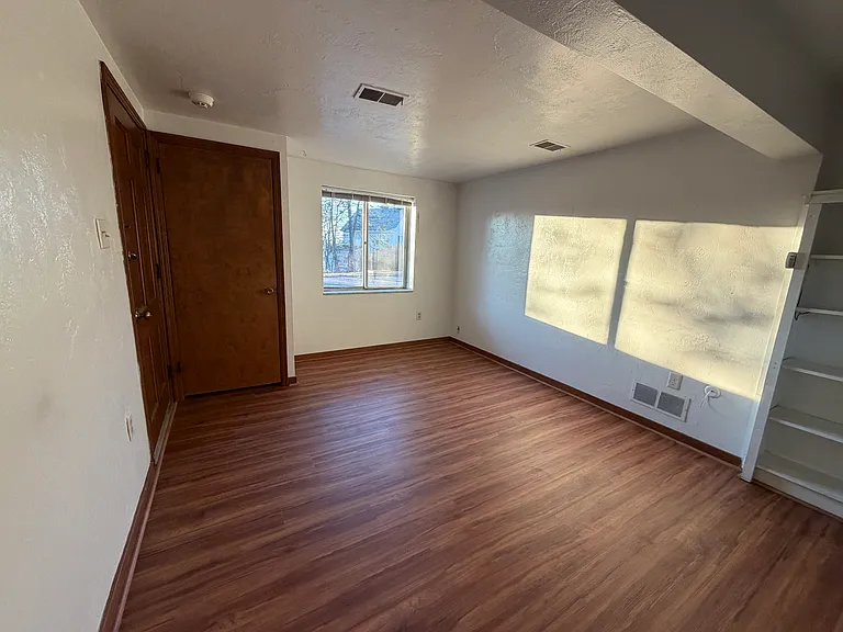 1011 Wilson Way #B3 — Photo 9