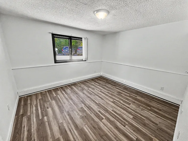 8612 Boundary Ave #L6 — Photo 5
