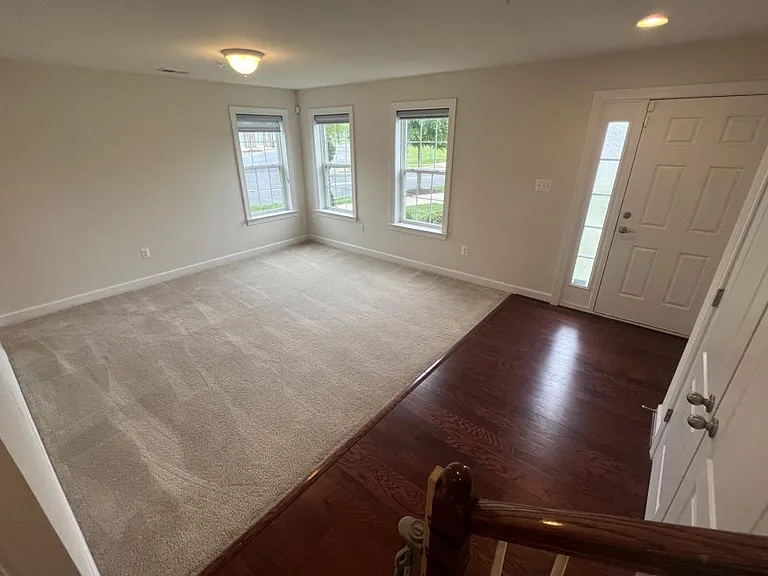 2101 Saint Josephs Dr — Photo 32