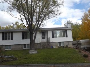 954 Highland Dr, Elko, NV 89801