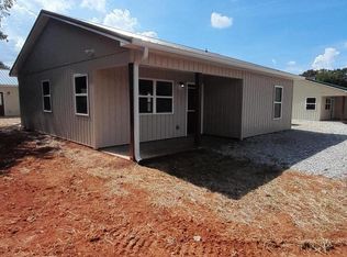 141 Macon St, Andrews, NC 28901