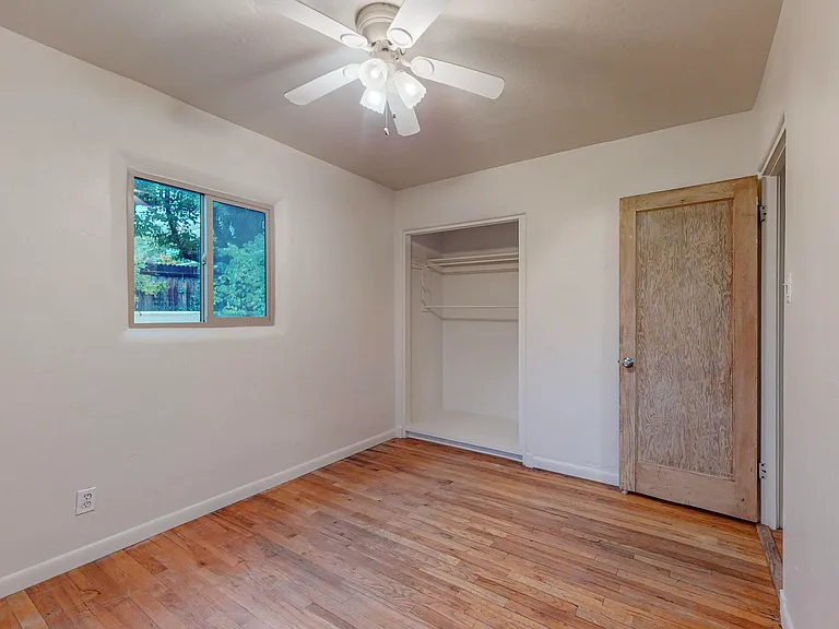 1204 Princeton Dr SE — Photo 20