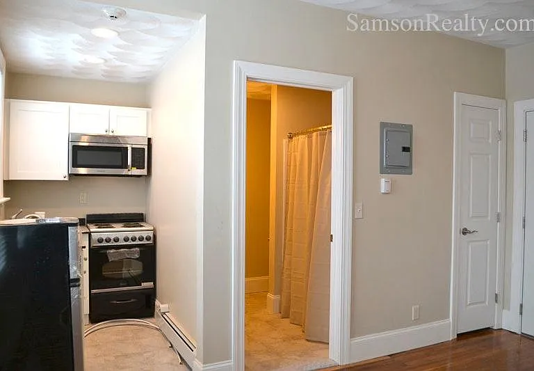 80 Medway St #10 — Photo 16