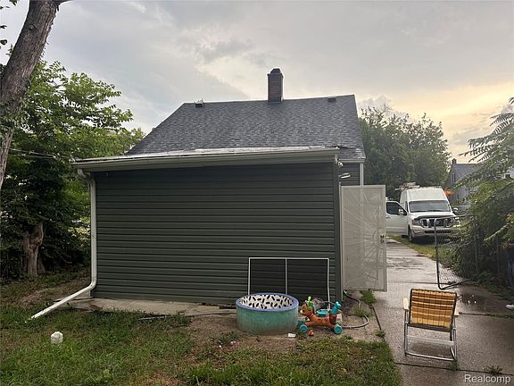 4th image of 11691 Saint Marys St