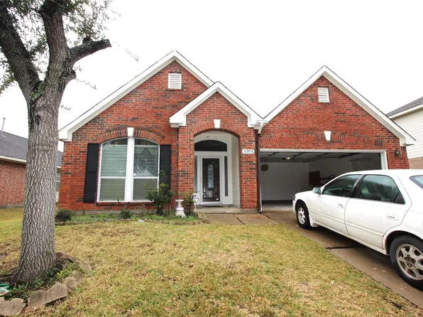 10926 Great Hawk Ln, Houston, TX 77075