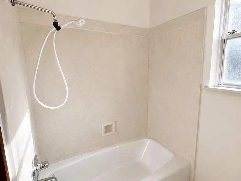 7006 Sharpview Dr — Photo 6