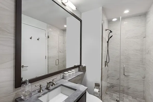 Rented by Platinum Properties | media 27