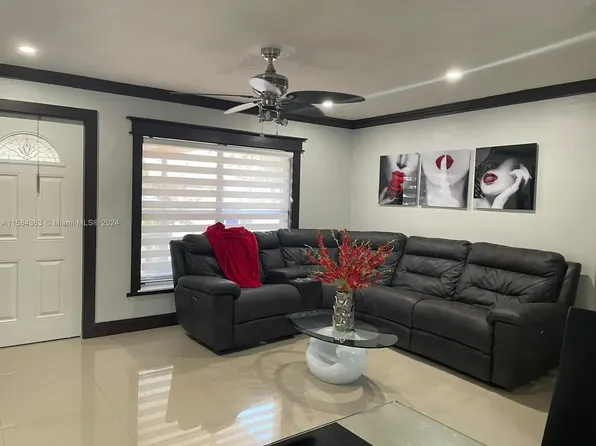 6870 Thomas St, Hollywood, FL 33024