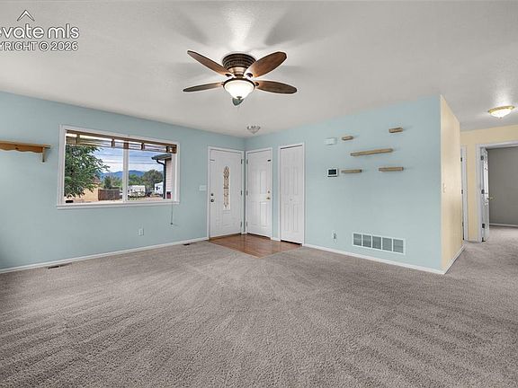 3rd image of 546 S Race St