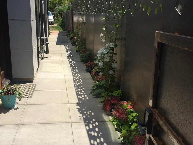 3130 N Downing St #100 — Photo 12