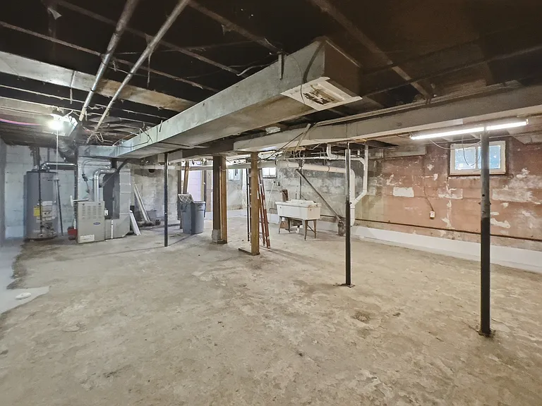 329 W Muir Ave — Photo 14