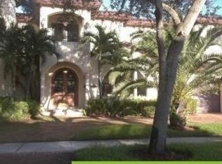 16100 E Troon Cir, Miami Lakes, FL 33014