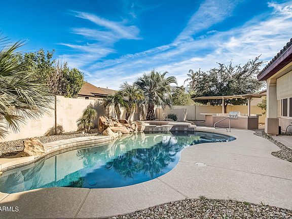 3rd image of 22145 N 80TH Avenue