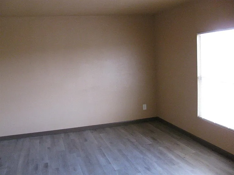 12600 W US Highway 82 #2 — Photo 8