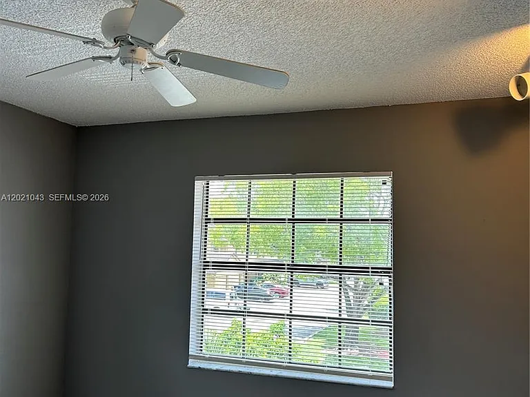 1136 NE 210th Ter #1136 — Photo 30