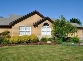 8311 N Parkside Dr, Hayden, ID 83835
