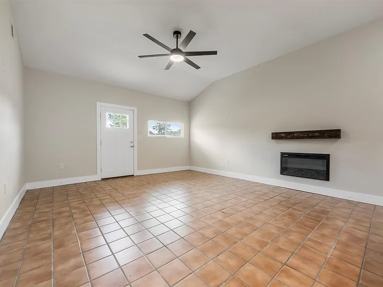 2140 County Road 235 — Photo 5