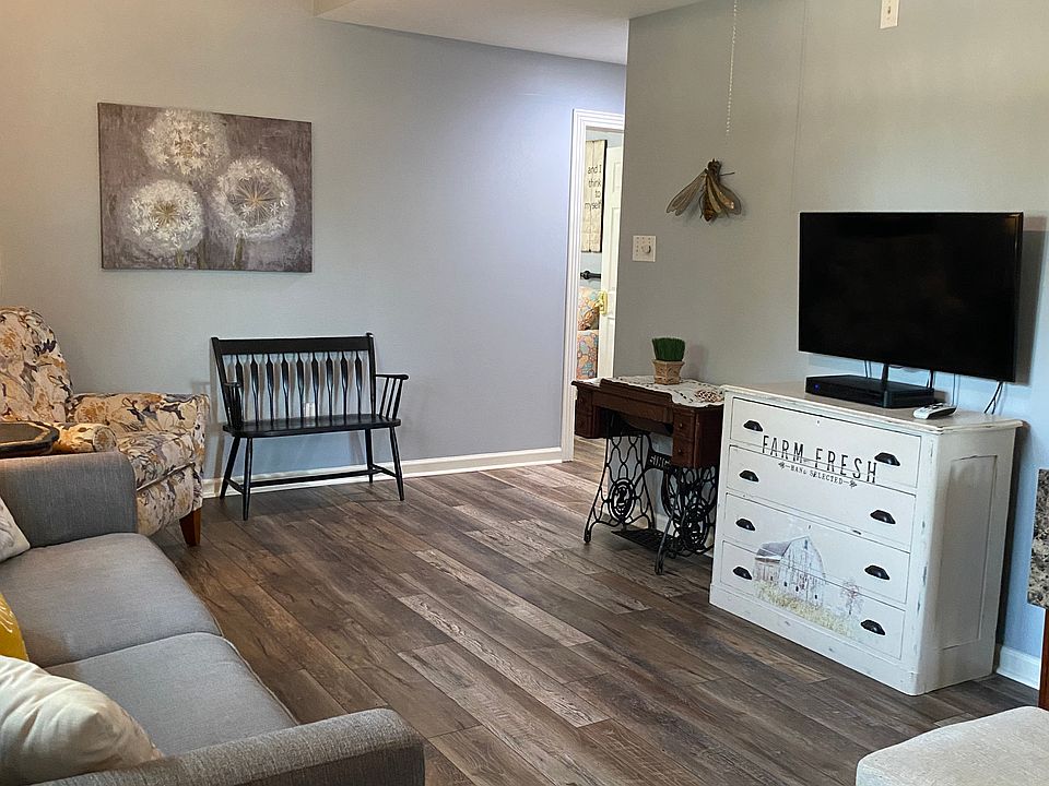 1st image of 6539 Manorwood Dr
