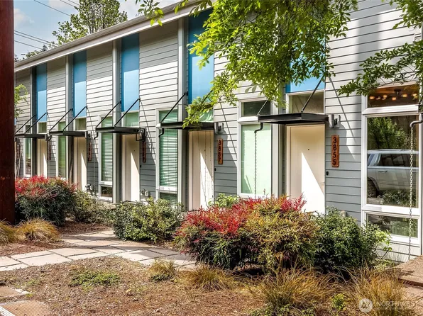 3855 21st Avenue SW, Seattle, WA 98106