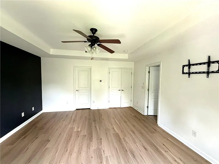 2160 Crestridge Trl NE — Photo 17