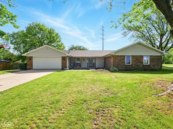 5200 N Leslie Dr, Muncie, IN 47304