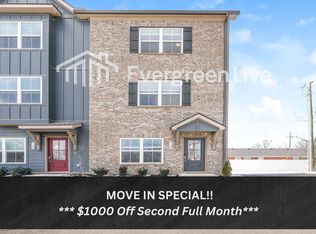 740 Elkins Dr, Lebanon, TN 37087