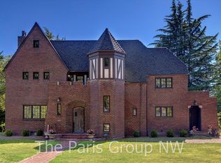 1805 NW Blue Ridge Dr, Seattle, WA 98177