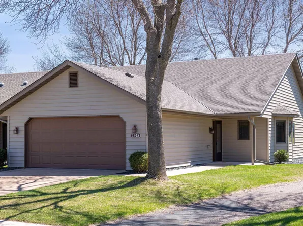 1345 Jackson Dr, Hastings, MN 55033