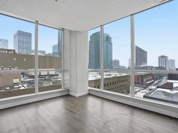 10238 103rd St NW #801, Edmonton, AB T5J 0G6