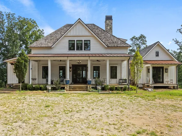 43 Garren Rd, Travelers Rest, SC 29690
