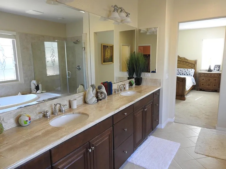 4897 Carriage Run Dr — Photo 13