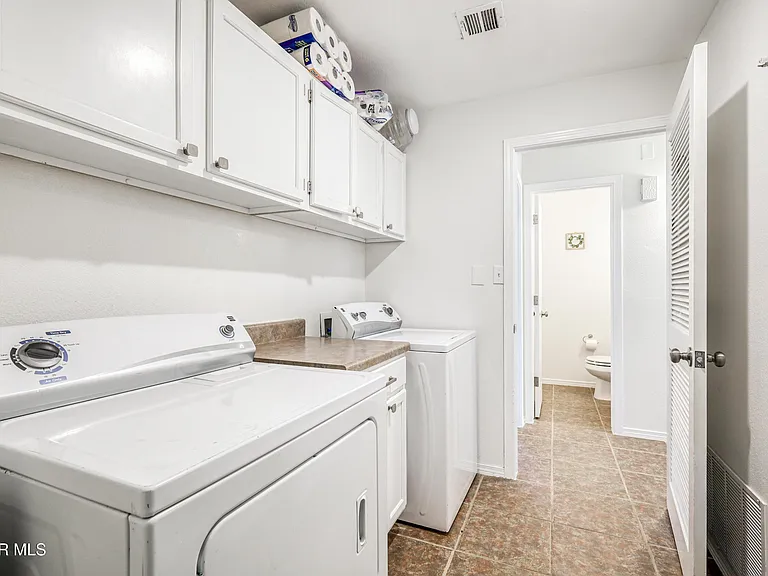10904 Duster Dr — Photo 38