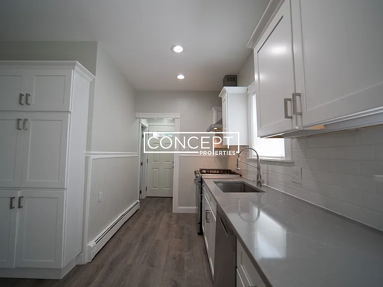 14 Richardson St #1 — Photo 6