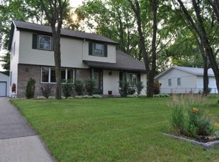 11825 Zion St NW, Coon Rapids, MN 55433