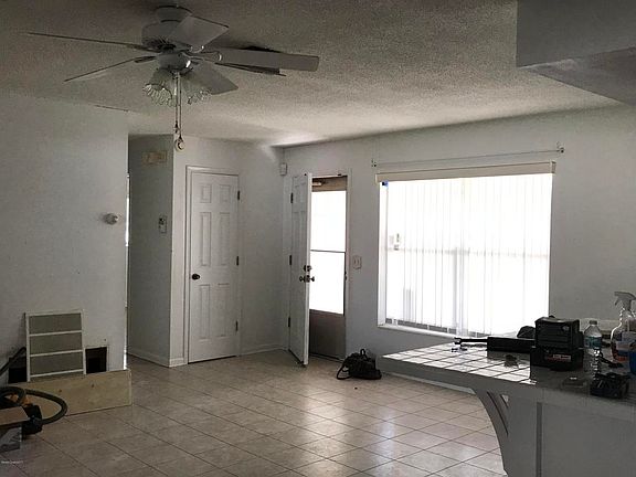 3rd image of 1114 El Dorado Dr