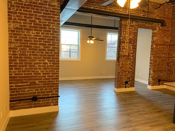 4th image of 50 N East St #102